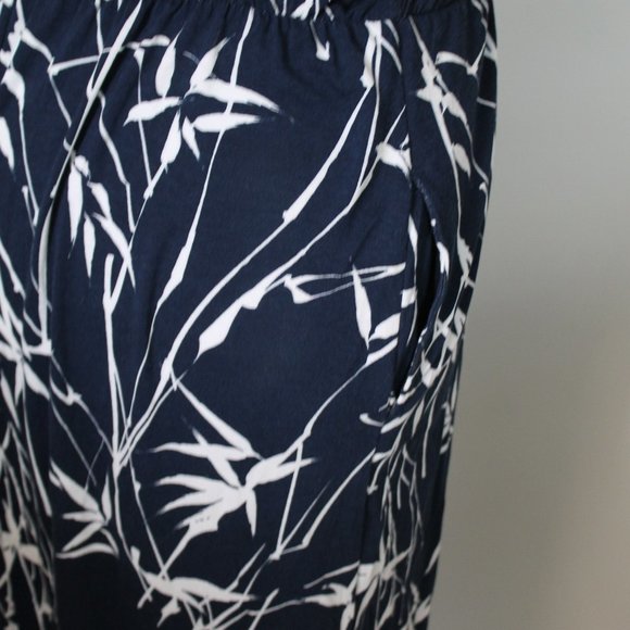 Banana Republic Tropical Print Wrap Dress - Picture 5 of 8